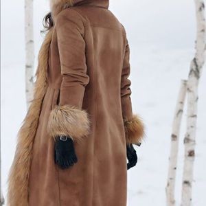 DONNA SAYLERS Fabulous Fur coat